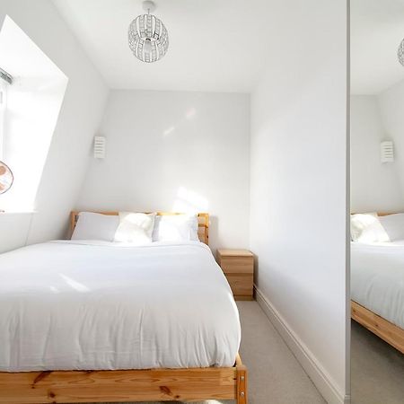 Ferienwohnung Modern Flat 2 Mins Walk From Restaurants Bars Clubs&Beach! Bournemouth Exterior foto