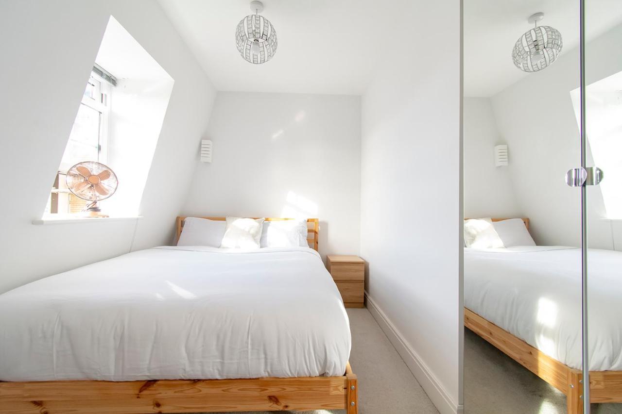Ferienwohnung Modern Flat 2 Mins Walk From Restaurants Bars Clubs&Beach! Bournemouth Exterior foto