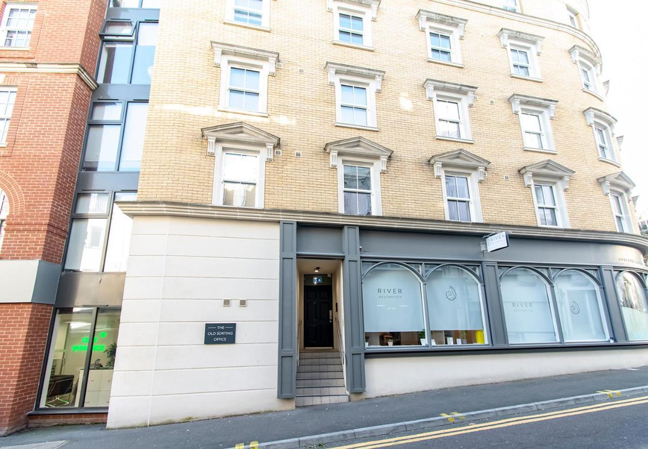 Ferienwohnung Modern Flat 2 Mins Walk From Restaurants Bars Clubs&Beach! Bournemouth Exterior foto
